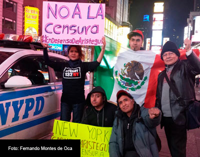 Migrantes se manifestaron en Nueva York en apoyo a la periodista.