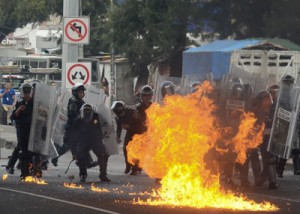 AYOTZINAPA-DF-FOTO-CUARTOSCURO-ARMAN-MONTOY-14