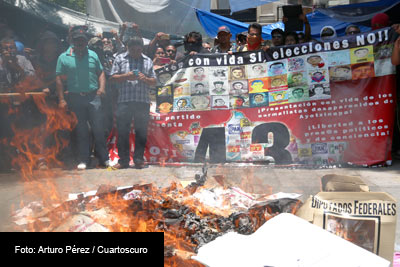 En Oaxaca se registró la quema de boletas.