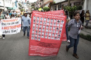 CASO-AYOTZINAPA-FOTO-SUBVERSIONES-5
