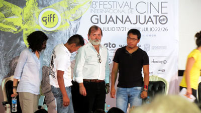 CONFERENCIA-AYOTZINAPA--FOTO-SOMOSMASS99-AGUSTIN-GALO-SAMARIO-8
