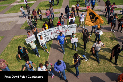 Este sábado agentes de la Procuraduría General de Justicia del DF dispararon contra los alumnos de la UNAM que se encontraban en las inmediaciones del auditorio Che Guevara e hirieron a dos.