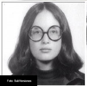 FLOR-PARA-NO-OLVIDAR-FOTO-SUBVERSIONES-3
