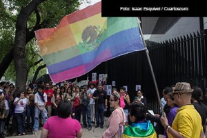 GAY-CUARTOSCURO-ISAAC-ESQUIVEL-