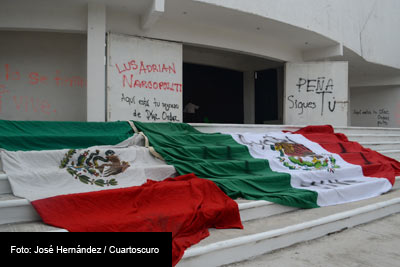 El equipo forense argentino informó que de los 24 restos analizados ninguno corresponde a los normalistas. 
