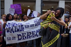INTERIORES ABORTO (1)