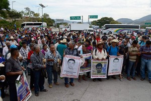 INTERIORES-AYOTZINAPA-4