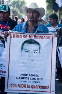 INTERIORES-AYOTZINAPA-5