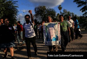 INTERIORES CARAVANA MADRES (1)