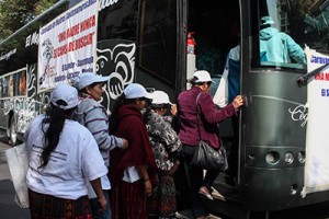 INTERIORES-CARAVANA-MADRES-2