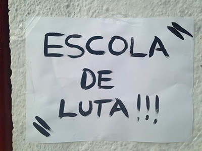 INTERIORES ESCUELA BRASIL (2)
