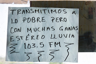 INTERIORES ESTEREO LLUVIA (4)