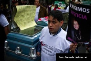 INTERIORES MUJERES PERIODISTAS (4)