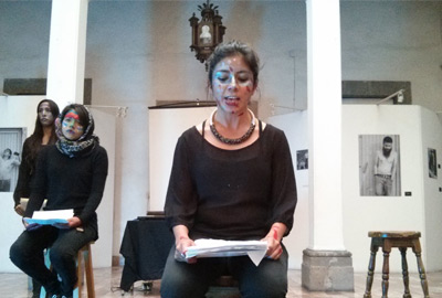 Este viernes un grupo de artistas acambarenses realizaron una lectura dramatizada como homenaje  a tres artistas urbanos desaparecidos hace dos años en Tamaulipas.