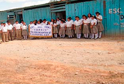  Donají  significa “alma grande”, como grande es el alma de maestros  y  maestras  que participaron en la fundación de esta escuela secundaria. 