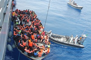INTERIORES REFUGIADOS (3)