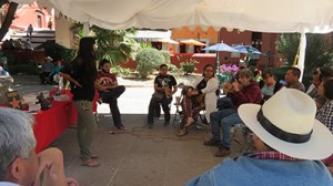 INTERIORES TIANGUIS DE LIBRO (3)