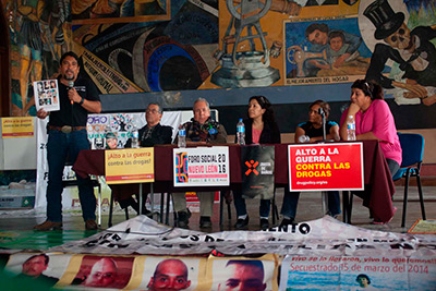 INTERIORES VIOLENCIA PERPETUA (2)
