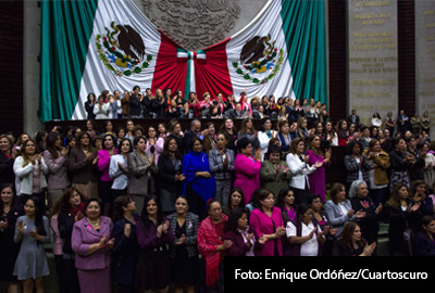 INTERIORES-VOTO-FEMENINO-3