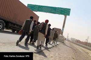 MIGRANTES-AFGANOS-FOTO-IPS-KARLOS-ZURUTUZA-1
