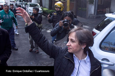 La periodista acudió por la mañana a las instalaciones de MVS, donde reaiteró que darán la batalla por la libertad de expresión.