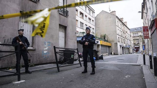Francia advierte del riesgo de "armas químicas y bacteriológicas" terroristas.