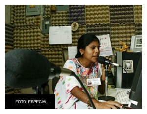 radiocomunitaria-472x368